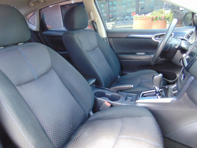 Used 2019 Nissan Sentra SR FWD image 26