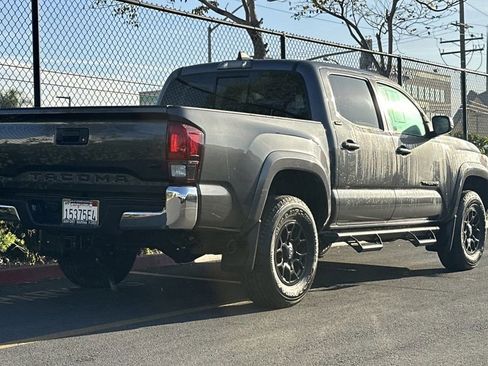 Used 2021 Toyota Tacoma SR5 image 5