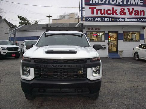Used 2021 Chevrolet Silverado 2500 W/T image 2