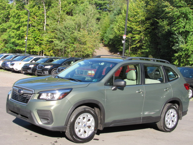 Used 2019 Subaru Forester UNAVAIL AWD/4WD image 2