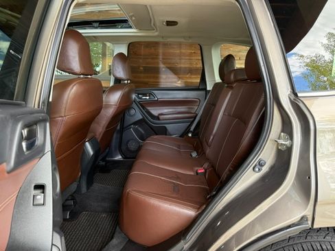 Used 2017 Subaru Forester 2.0XT Touring AWD/4WD image 17