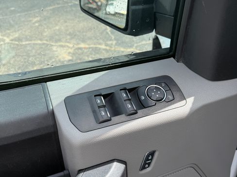 Used 2017 Ford F150 XL image 7