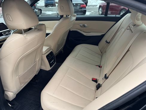 Used 2019 BMW 330i xDrive image 11