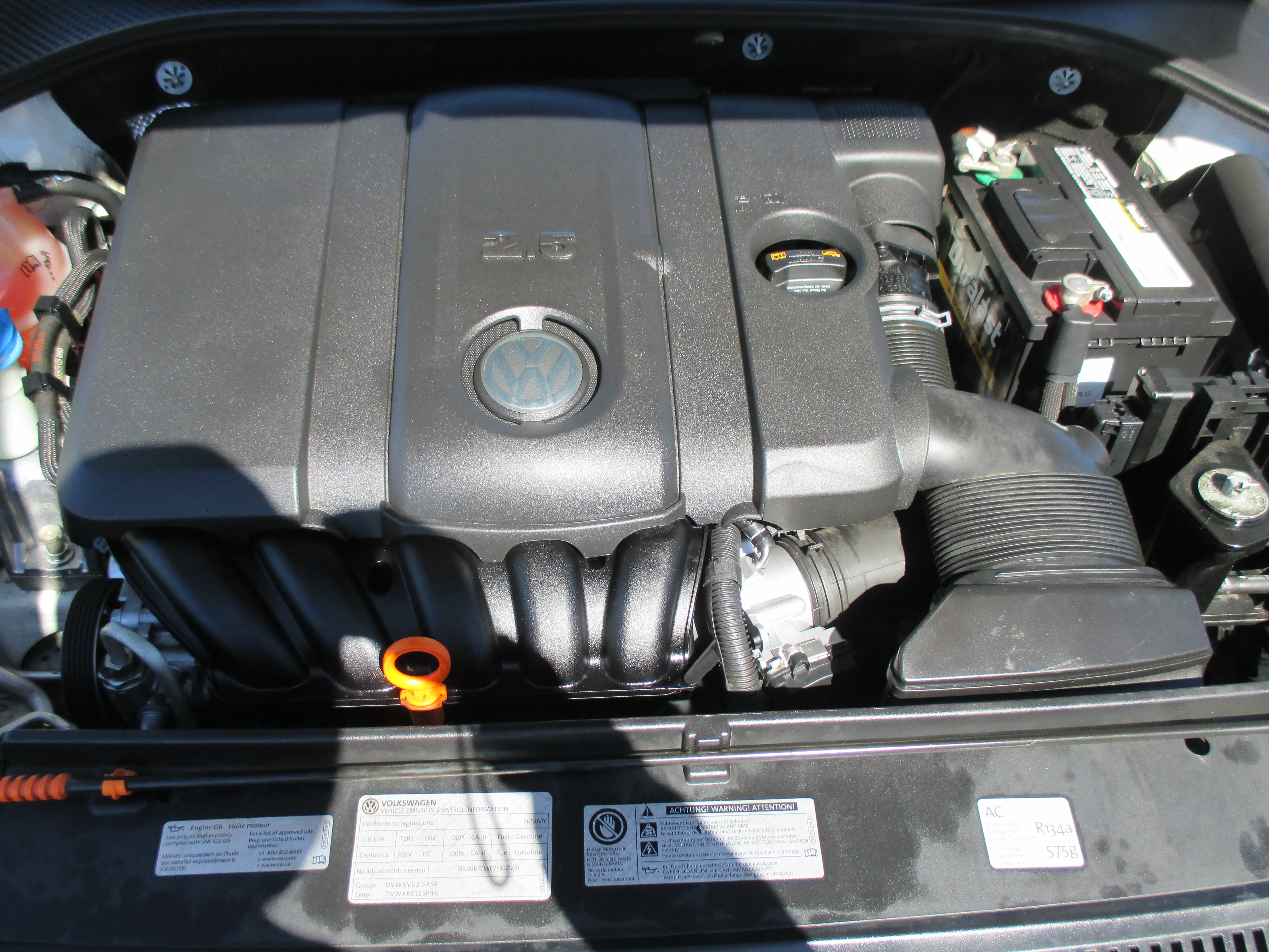 Used 2013 Volkswagen Passat 2.0T SEL Premium FWD image 14