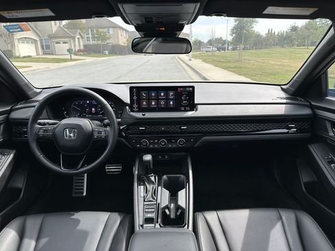 Used 2024 Honda Accord Hybrid Sport-L image 19