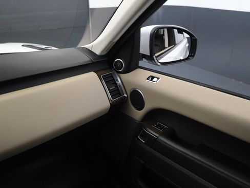 Used 2020 Land Rover Range Rover Sport HSE image 20