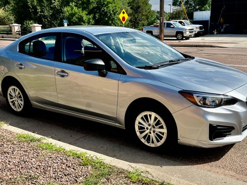 Used 2019 Subaru Impreza 2.0i image 11