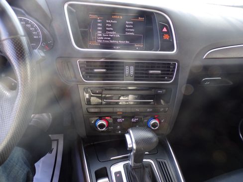 Used 2017 Audi Q5 3.0T Premium Plus image 11