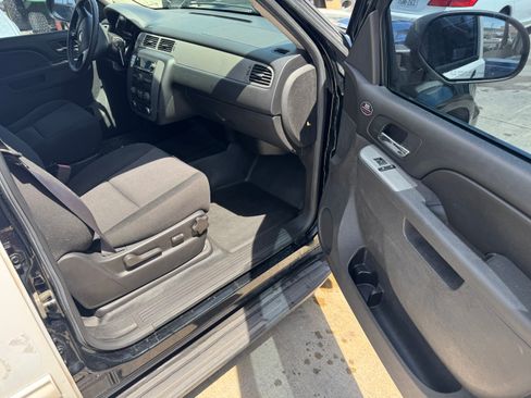 Used 2014 Chevrolet Tahoe 2WD image 11