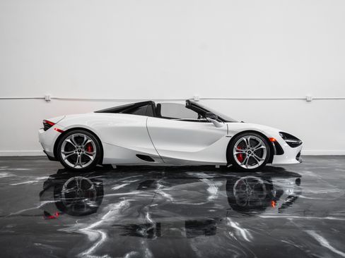 Used 2020 McLaren 720S Performance image 6