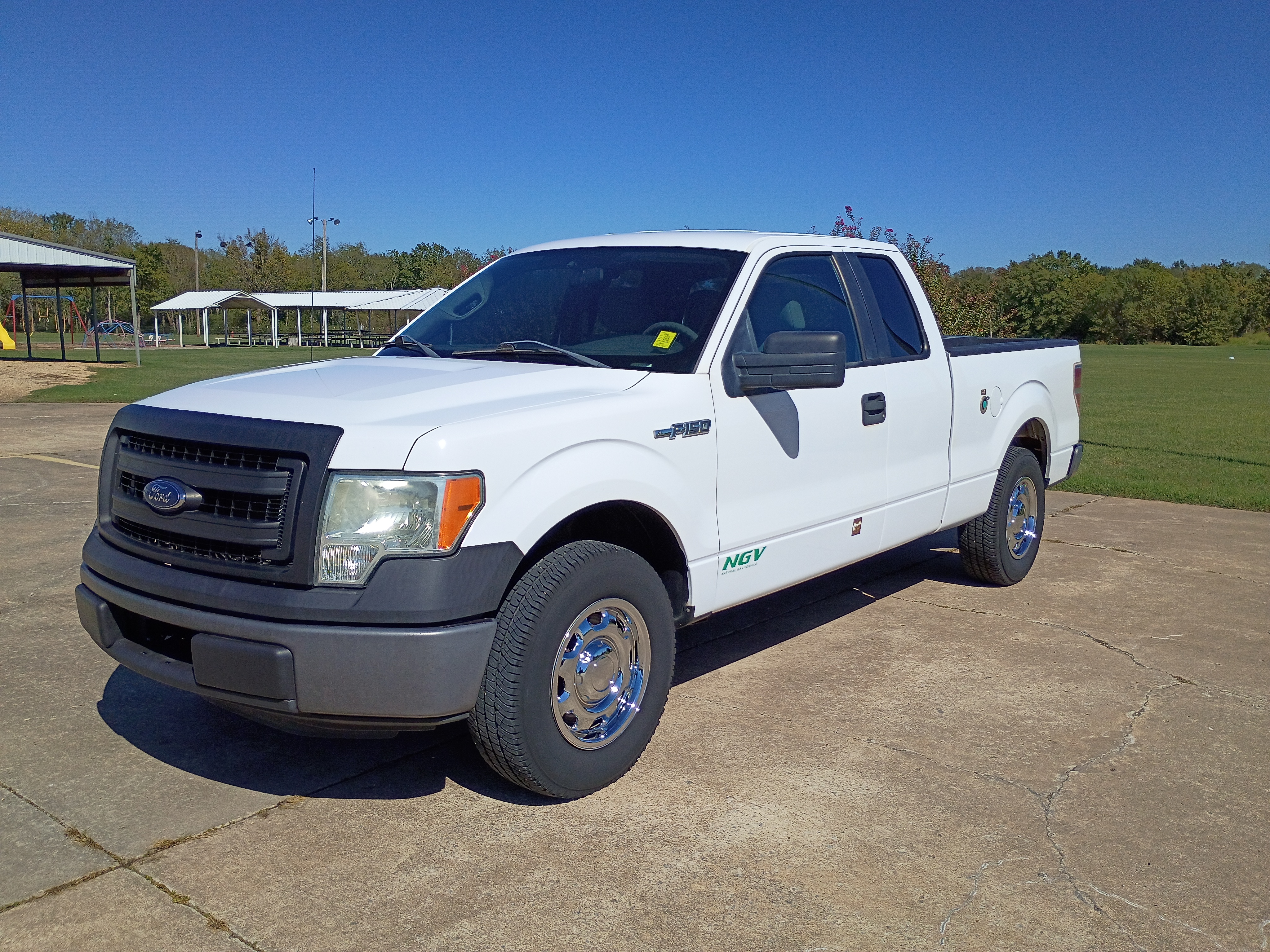 Used 2014 Ford F150 RWD image 1