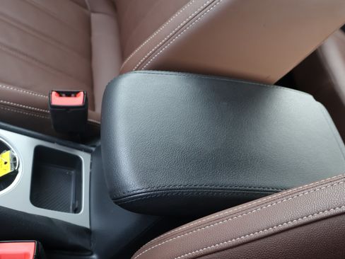 Used 2022 Volkswagen Passat Limited Edition image 34