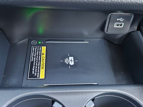 Used 2025 Honda HR-V EX-L image 20