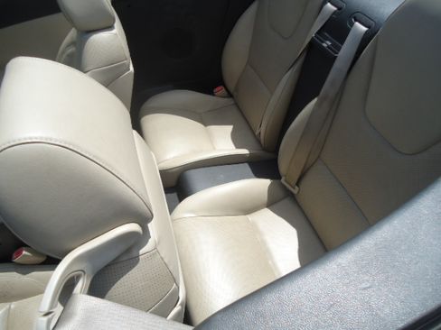 Used 2008 Pontiac G6 GT Convertible FWD image 15