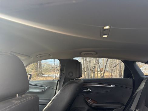 Used 2014 Chevrolet Impala LT image 22