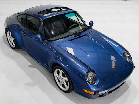 Used 1998 Porsche 911 Carrera S image 25