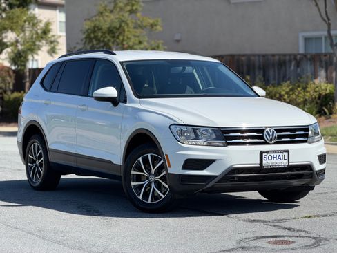 Used 2021 Volkswagen Tiguan FWD S image 5