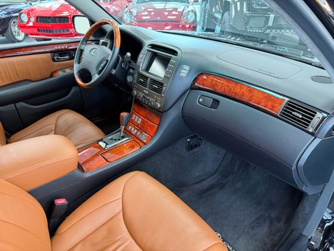 Used 2004 Lexus LS 430 image 22
