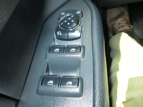 Used 2023 Ford Expedition XLT RWD image 27