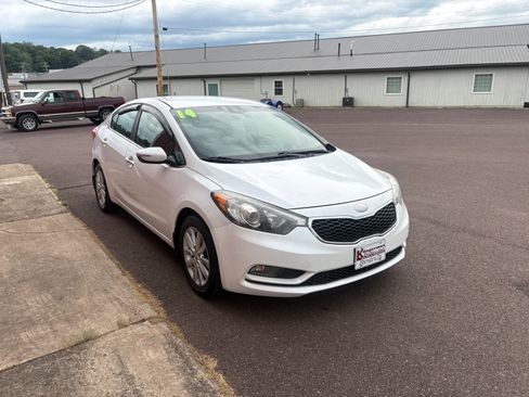 Used 2014 Kia Forte EX Sedan FWD image 3