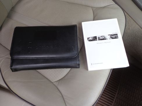 Used 2015 Lincoln MKX Reserve image 19