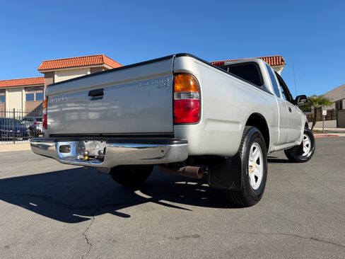 Used 2003 Toyota Tacoma image 11