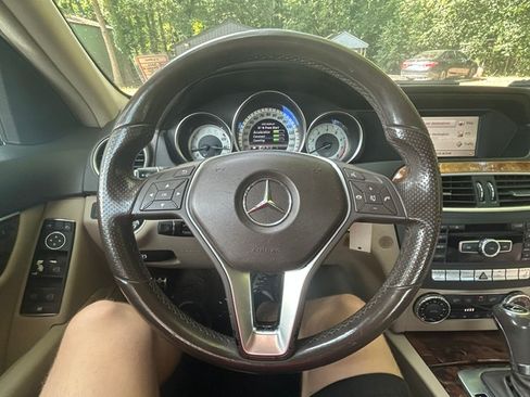 Used 2013 Mercedes-Benz C 300 4MATIC Sedan image 11