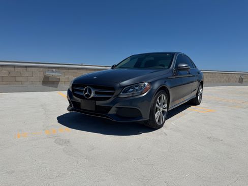 Used 2015 Mercedes-Benz C 300 4MATIC Sedan image 2