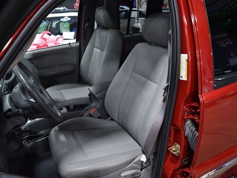 Used 2007 Jeep Liberty Limited image 17