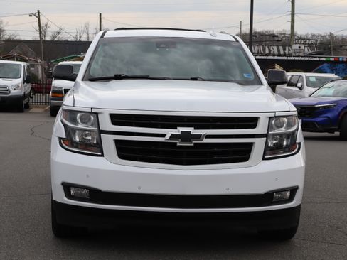 Used 2018 Chevrolet Suburban Premier image 2