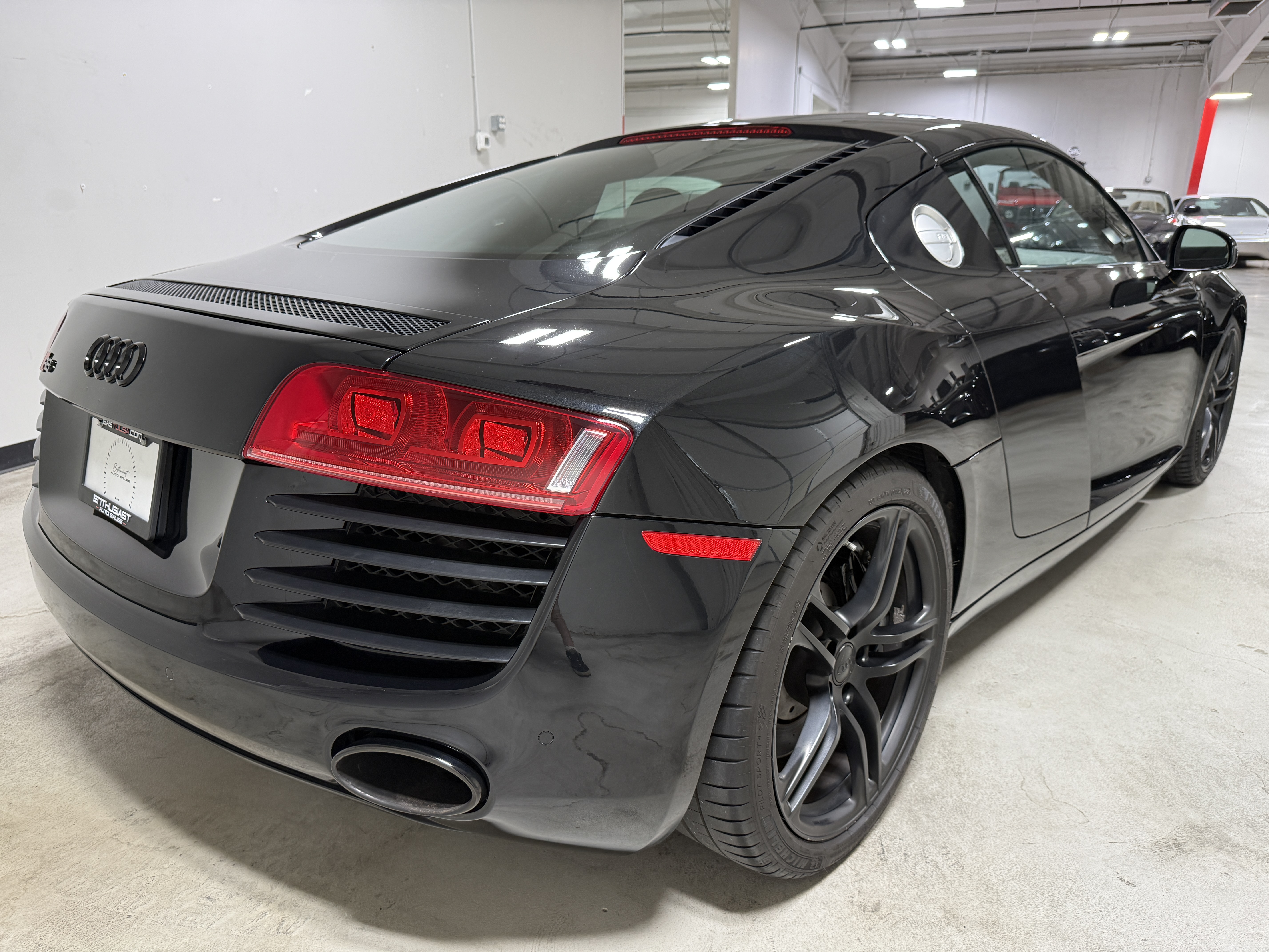 Used 2009 Audi R8 4.2 Coupe AWD/4WD image 5