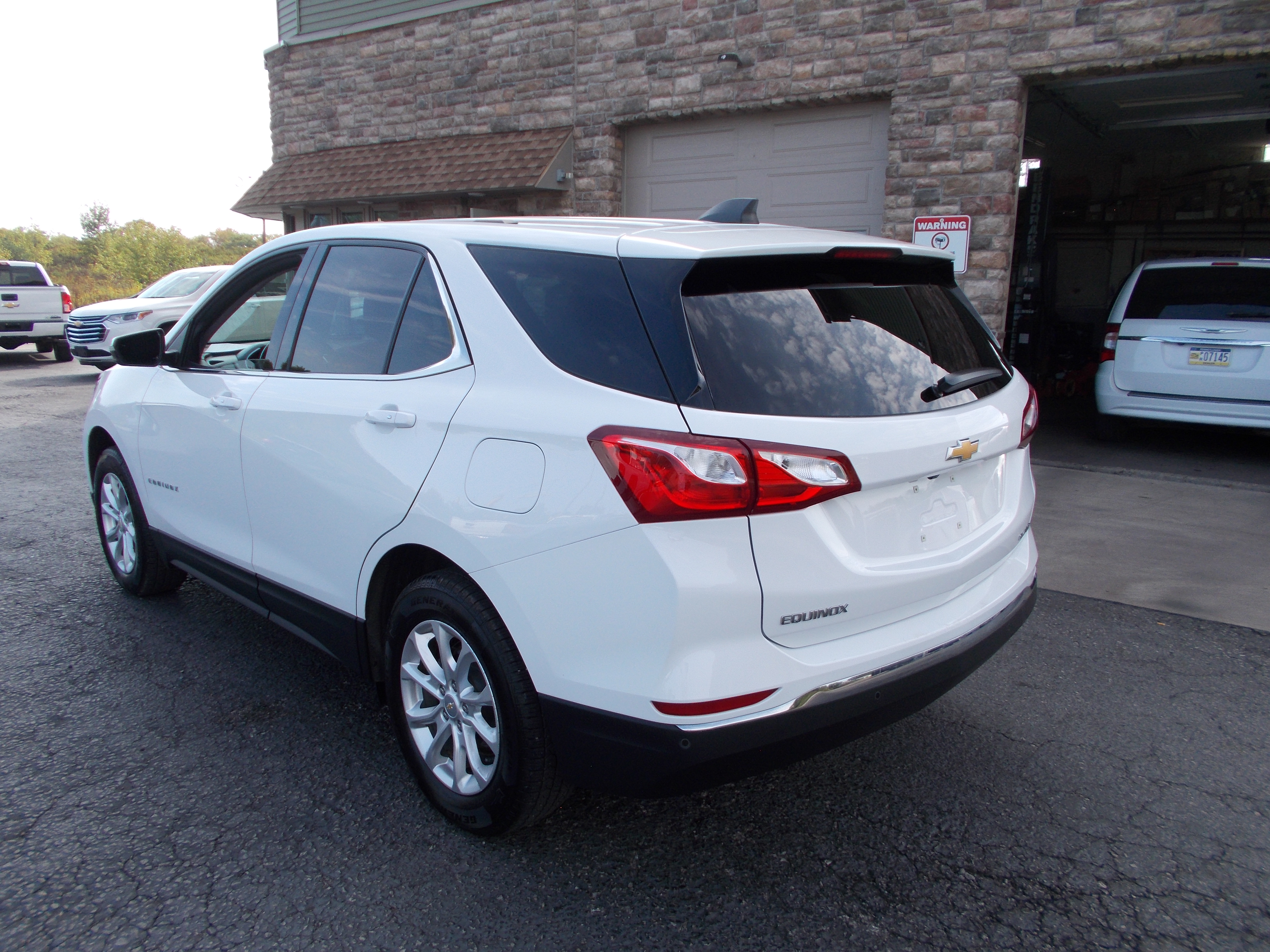 Used 2019 Chevrolet Equinox LT AWD/4WD image 7