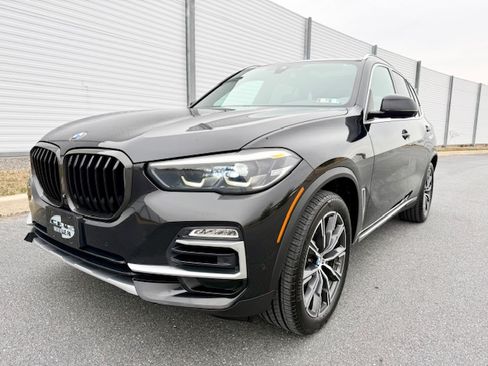 Used 2019 BMW X5 xDrive40i image 2