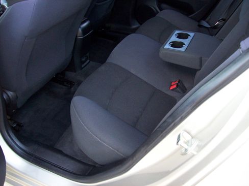 Used 2014 Chevrolet Cruze LT FWD image 12