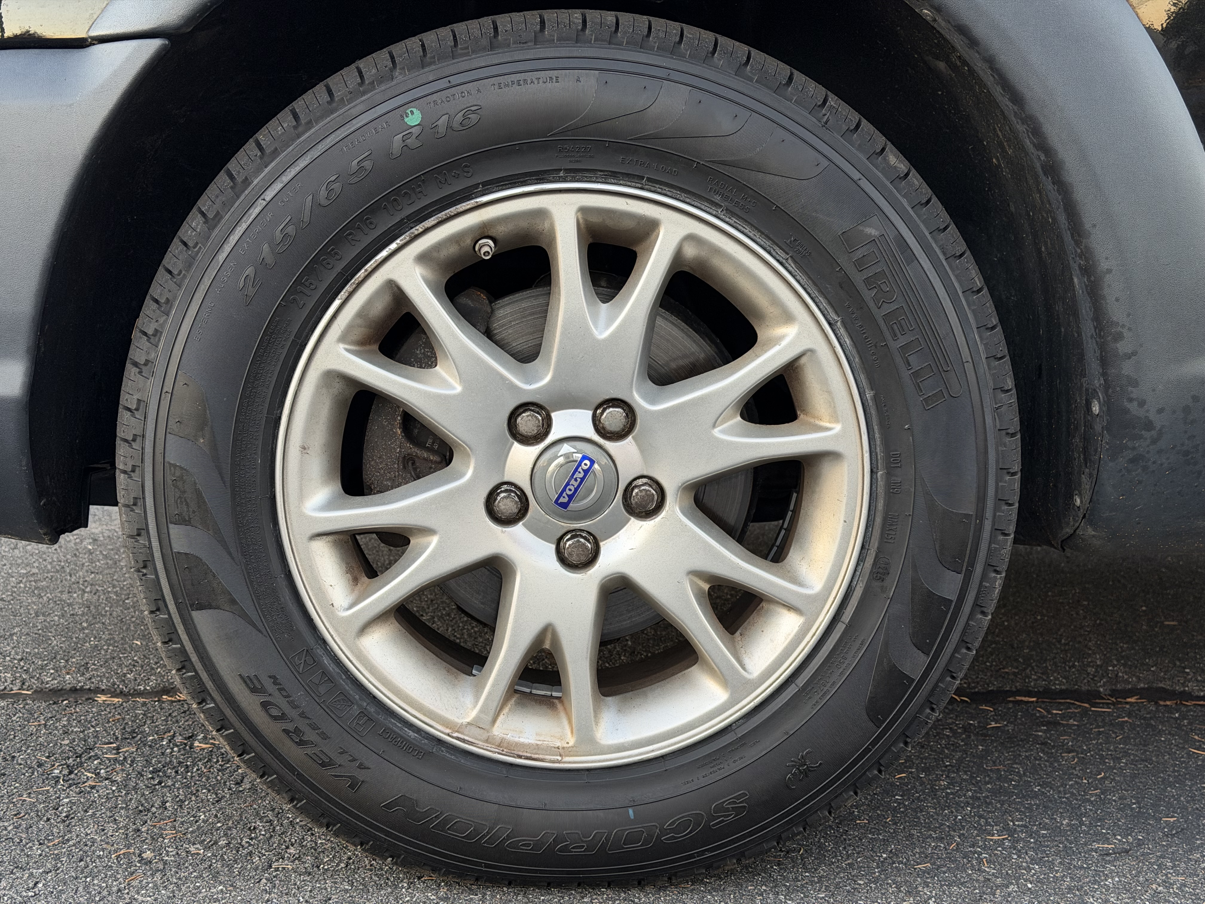Used 2007 Volvo XC70 w/ Premium Package AWD/4WD image 25