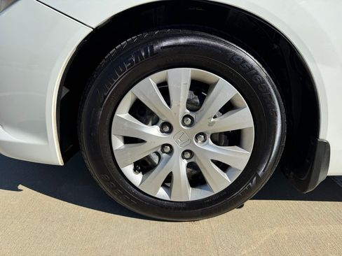 Used 2012 Honda Civic LX image 29