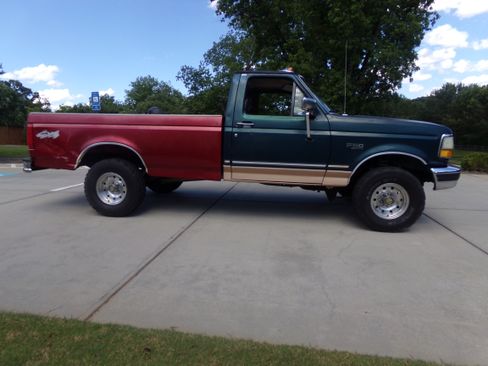 Used 1994 Ford F150 XLT image 6