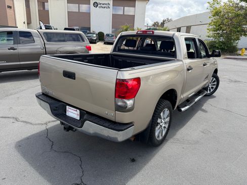 Used 2007 Toyota Tundra 4x4 CrewMax SR5 image 10