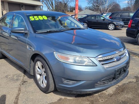 Used 2010 Ford Taurus SEL image 1