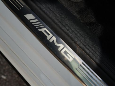 Used 2019 Mercedes-Benz E 63 AMG S image 21