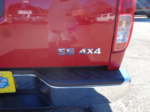 Used 2008 Nissan Frontier SE image 14