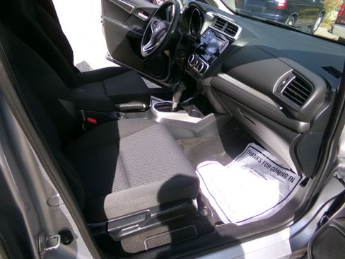 Used 2019 Honda Fit LX image 13