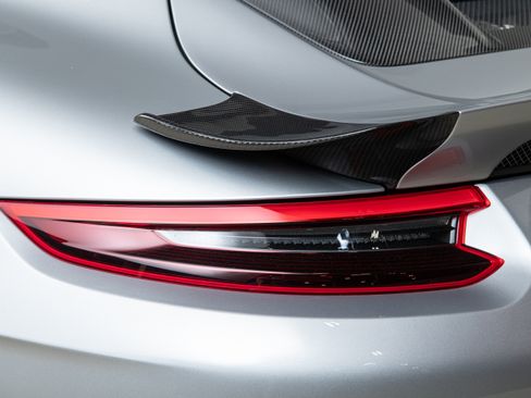 Used 2018 Porsche 911 GT2 RS image 82