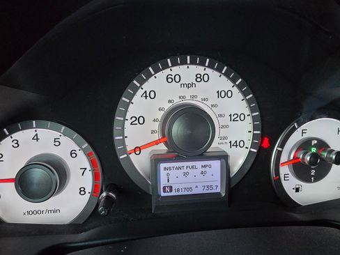 Used 2011 Honda Pilot EX-L image 20