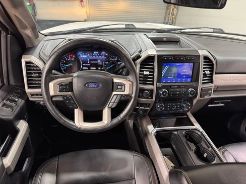 Used 2021 Ford F250 Lariat w/ Tremor Off-Road Package image 23