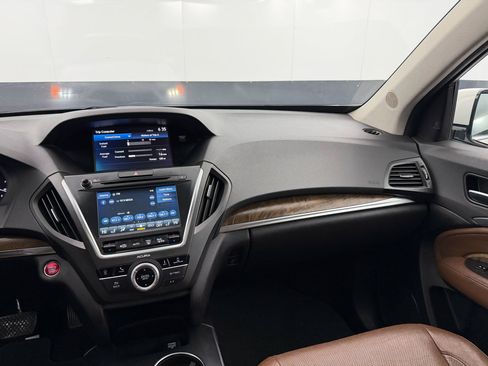 Used 2019 Acura MDX image 24