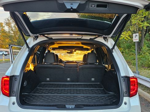 Used 2023 Honda Passport EX-L image 10