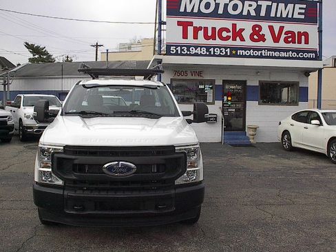 Used 2022 Ford F250 XL image 2
