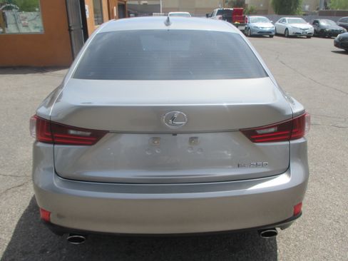Used 2014 Lexus IS 250 image 11