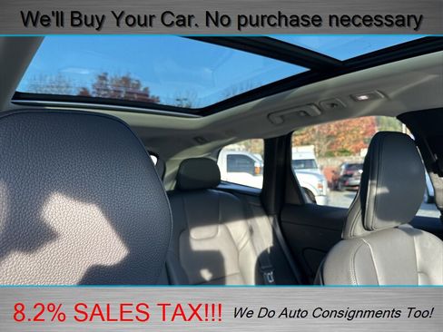 Used 2024 Volvo XC60 T8 Plus image 13